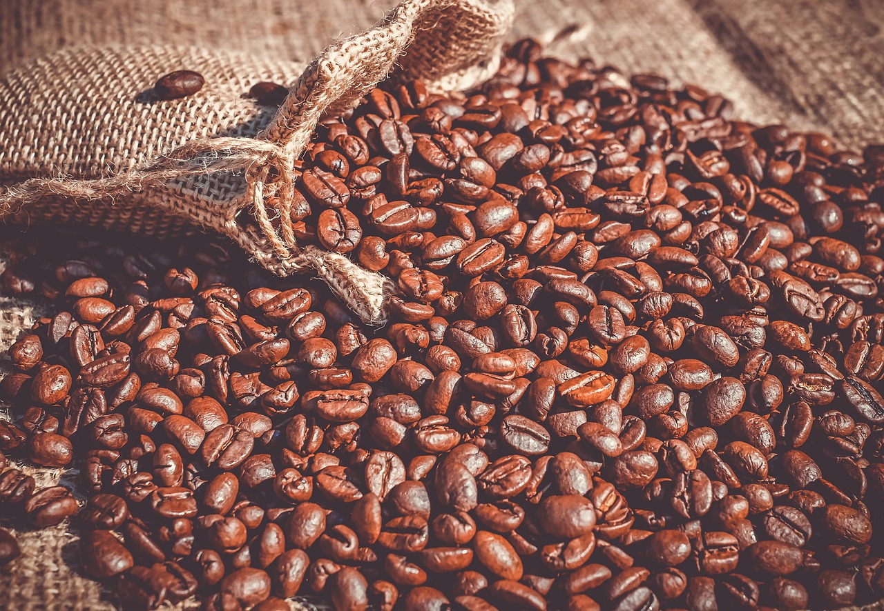 Which coffee has lower carbon emissions?
