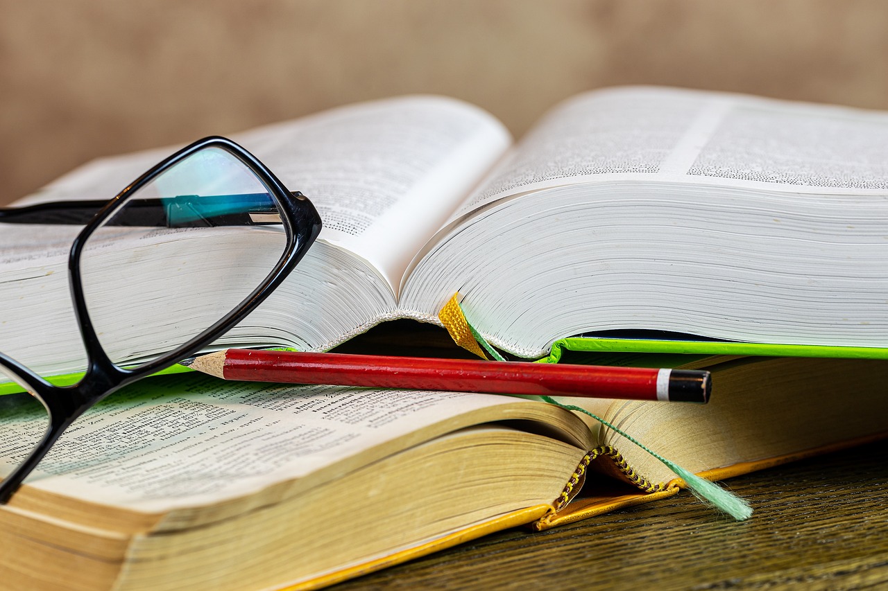 Recommended books to reduce your carbon emissions