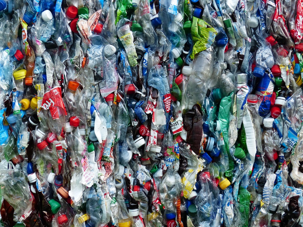 Ways to cut down your plastic waste